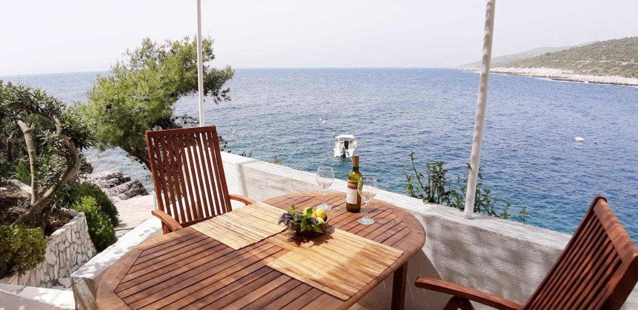 Apartments By The Sea Zavalatica, Korcula - 189 Exterior photo