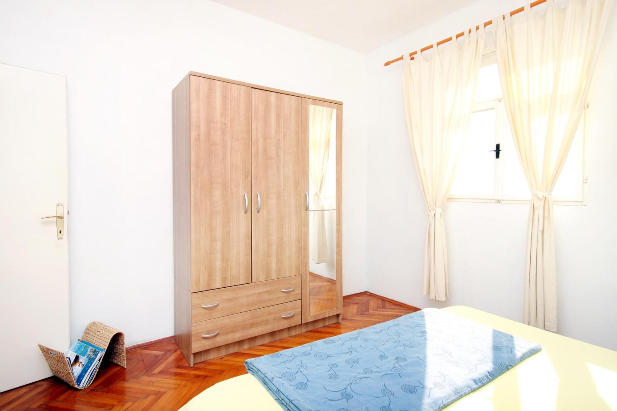 Apartments By The Sea Zavalatica, Korcula - 189 Room photo