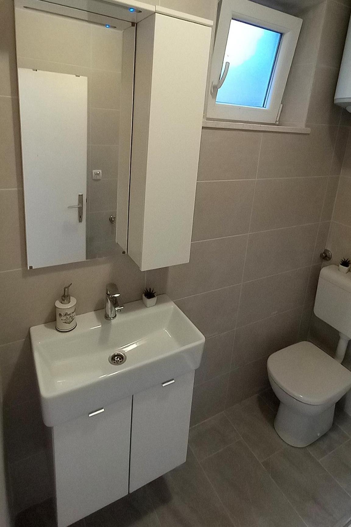 Apartments By The Sea Zavalatica, Korcula - 189 Room photo